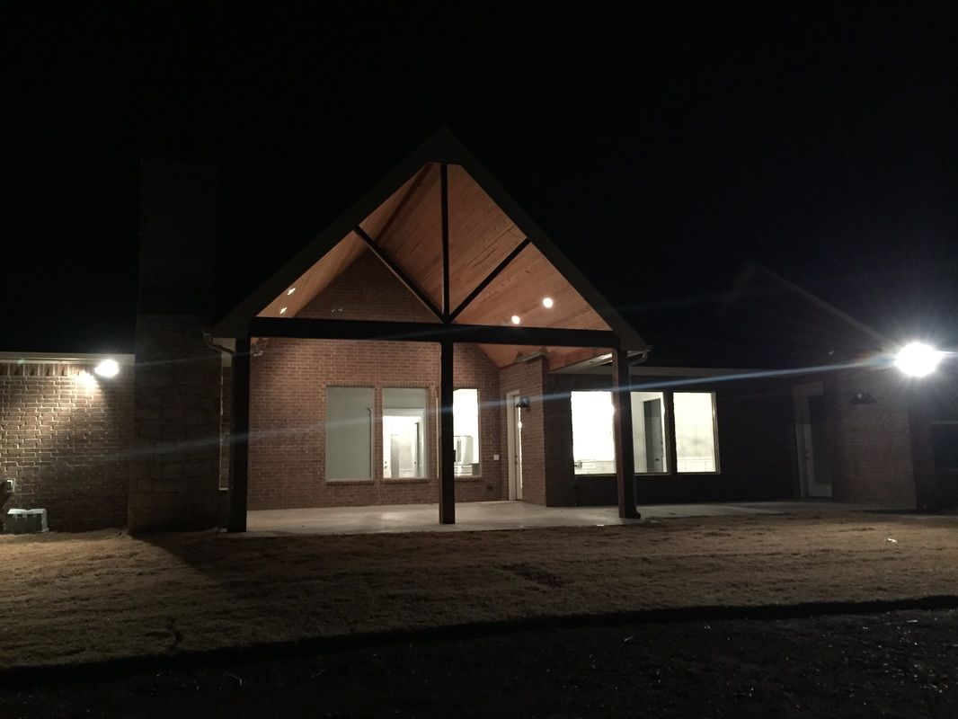 League Custom Homes Inc - Mustang, OK