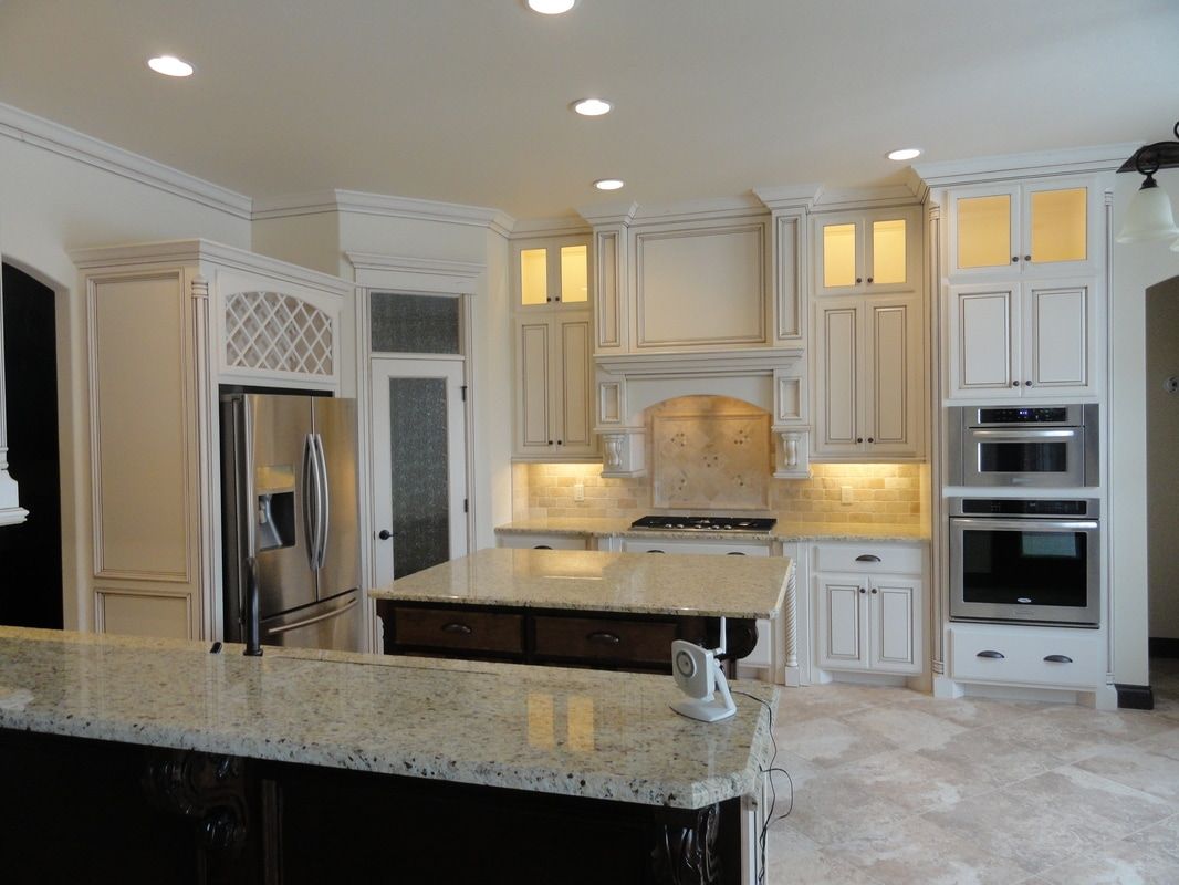 League Custom Homes Inc - : Mustang, OK