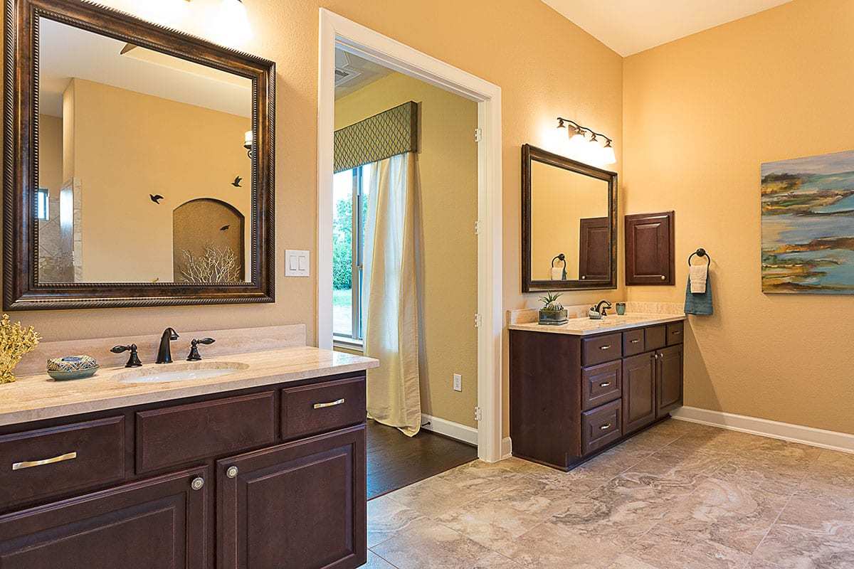casa en Sierra Classic Custom Homes por Sierra Classic Custom Homes