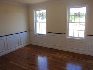 Harbor Classic Homes por Harbor Classic Home en Fitchburg-Leominster Massachusetts