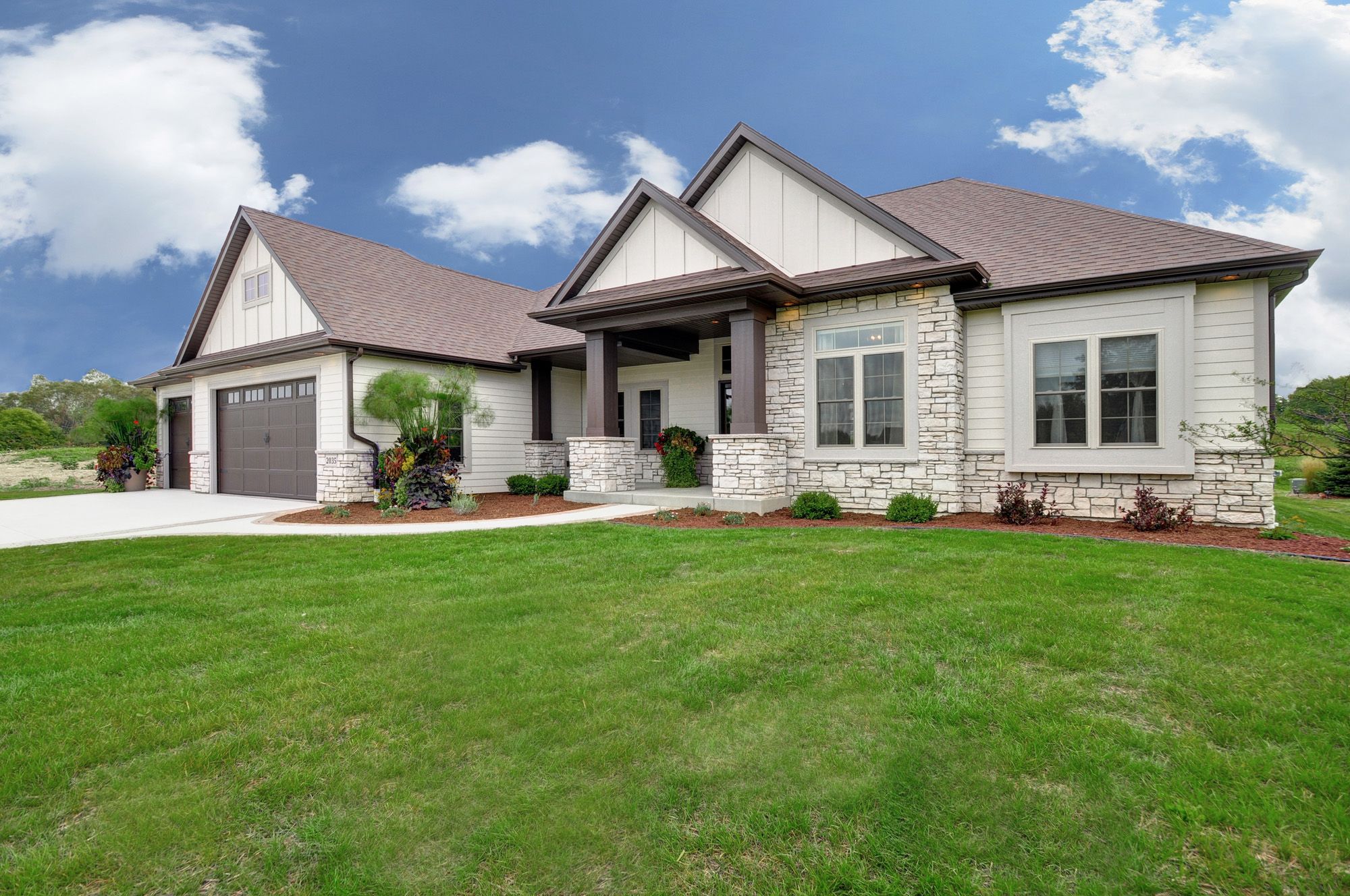 casa en Joseph Scott Homes por Joseph Scott Homes 2