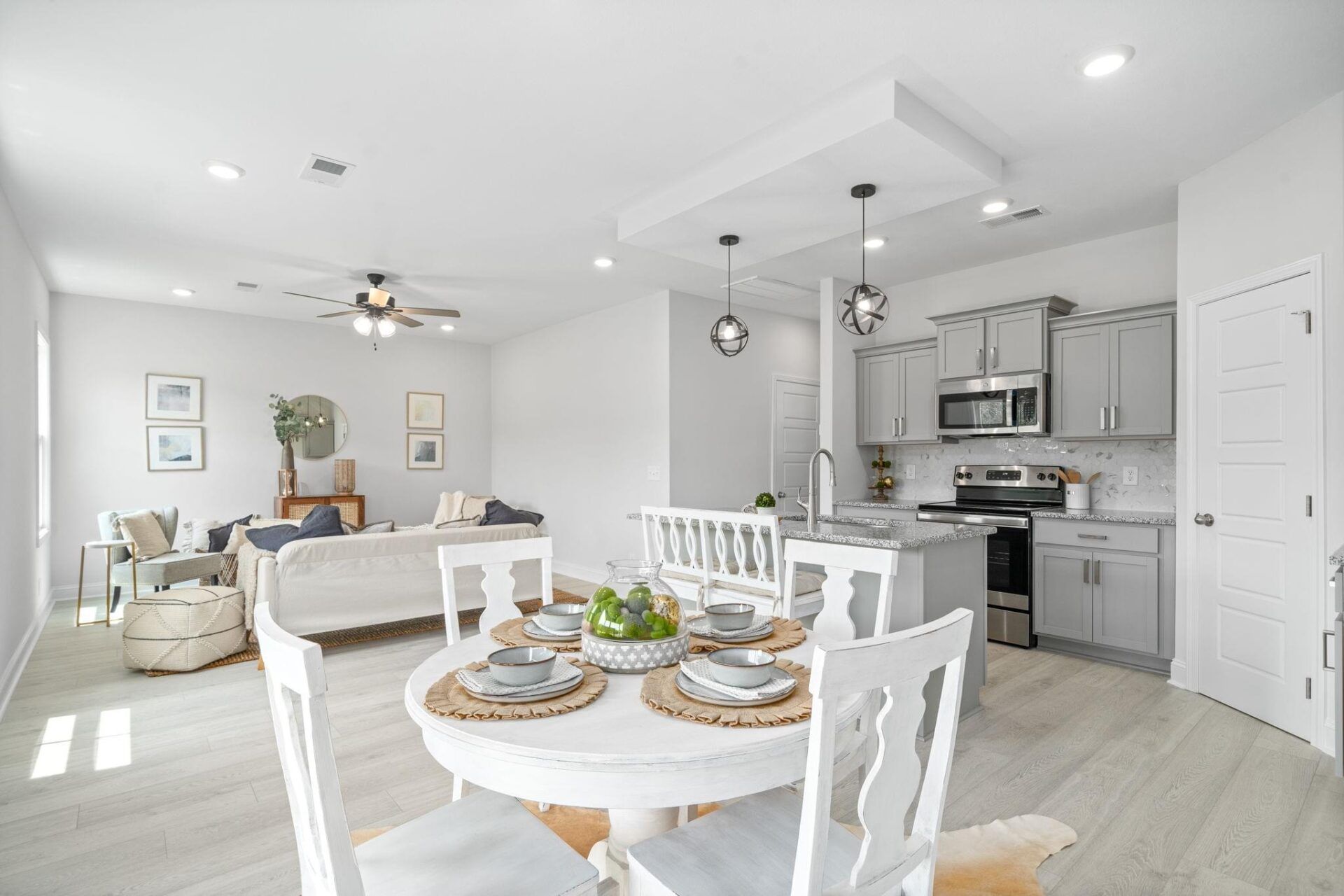 casa en Cherry Acres por Hawkins Homes LLC