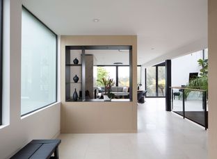 Eastwood Development por Eastwood Development en San Francisco California