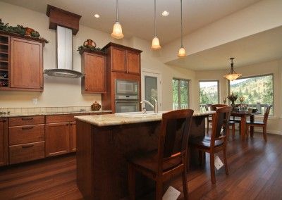 casa en EDY Construction por E.D.Y. Construction, Inc.