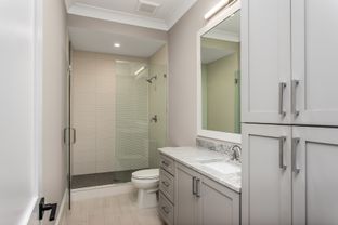 Brookshire Homes por Brookshire Homes en Tampa-St. Petersburg Florida