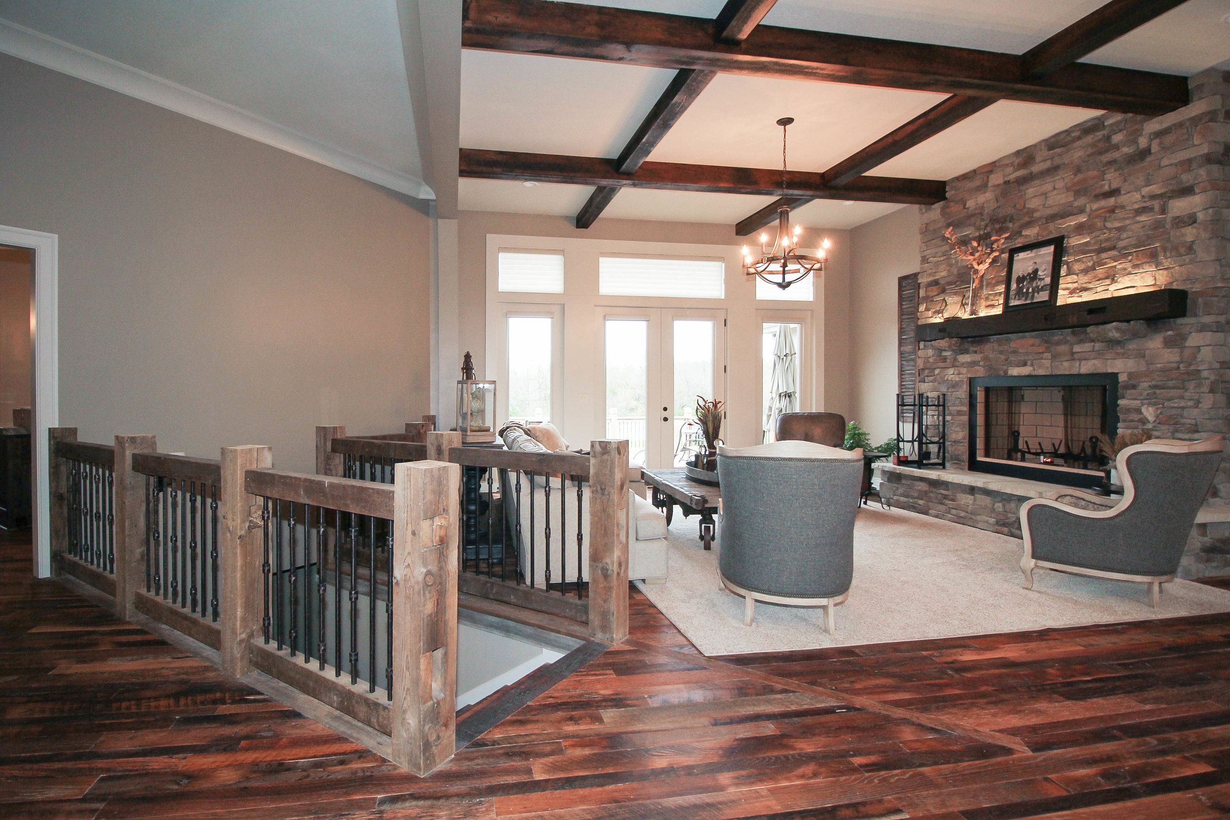 casa en IQ Home Builders. por IQ Home Builders.