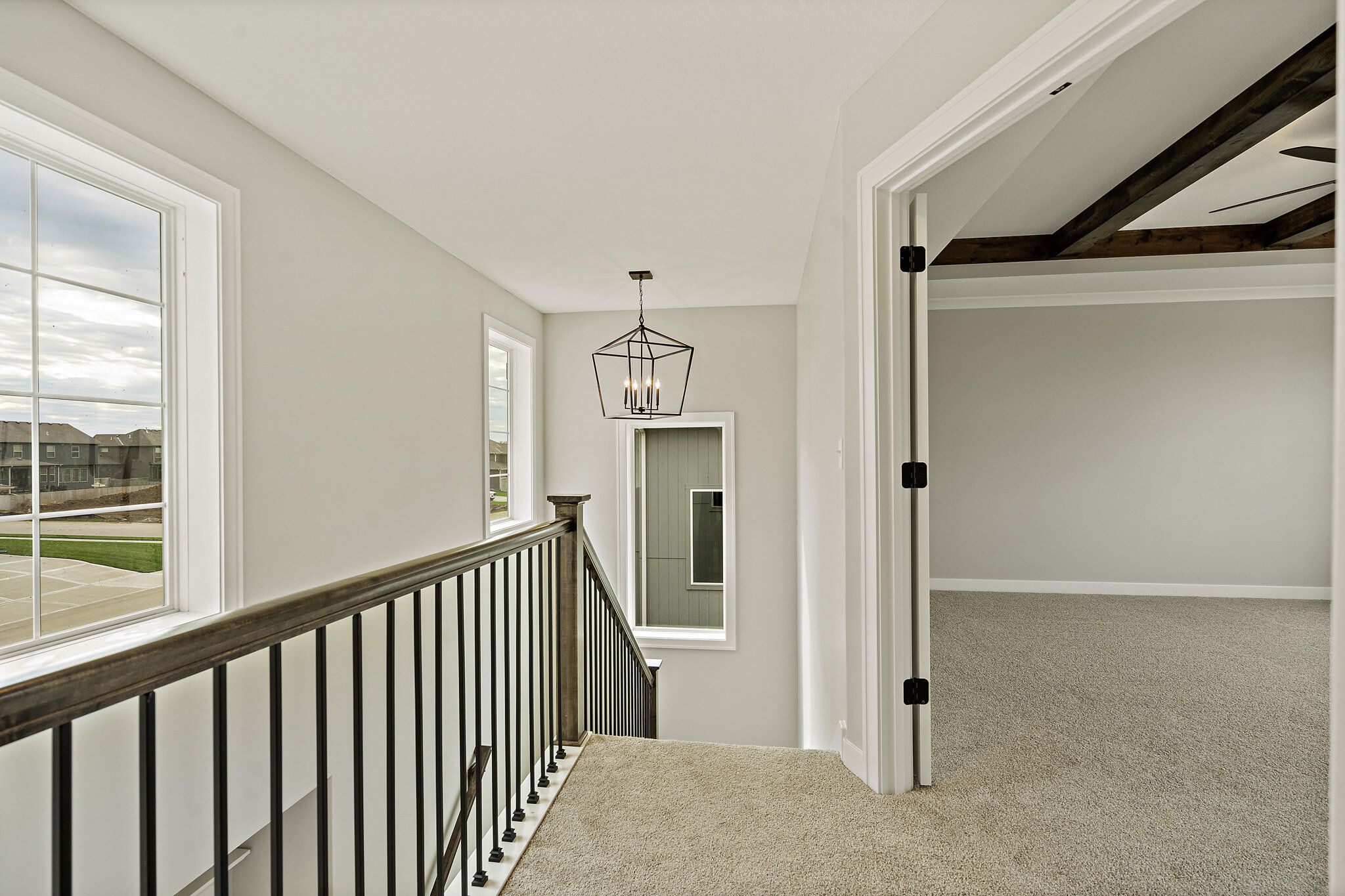 casa en IQ Home Builders. por IQ Home Builders.