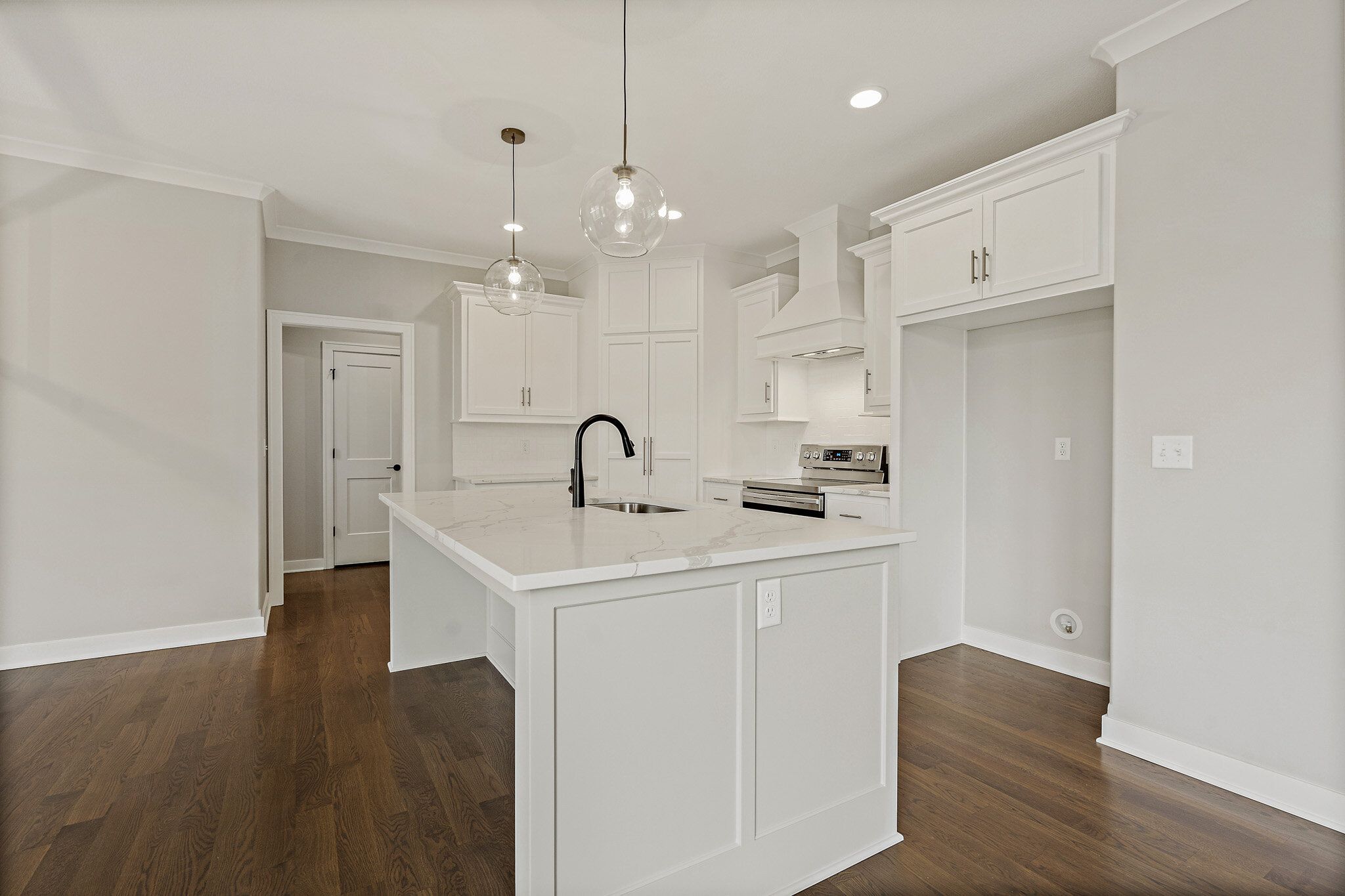 IQ Home Builders. - Kansas City, MO