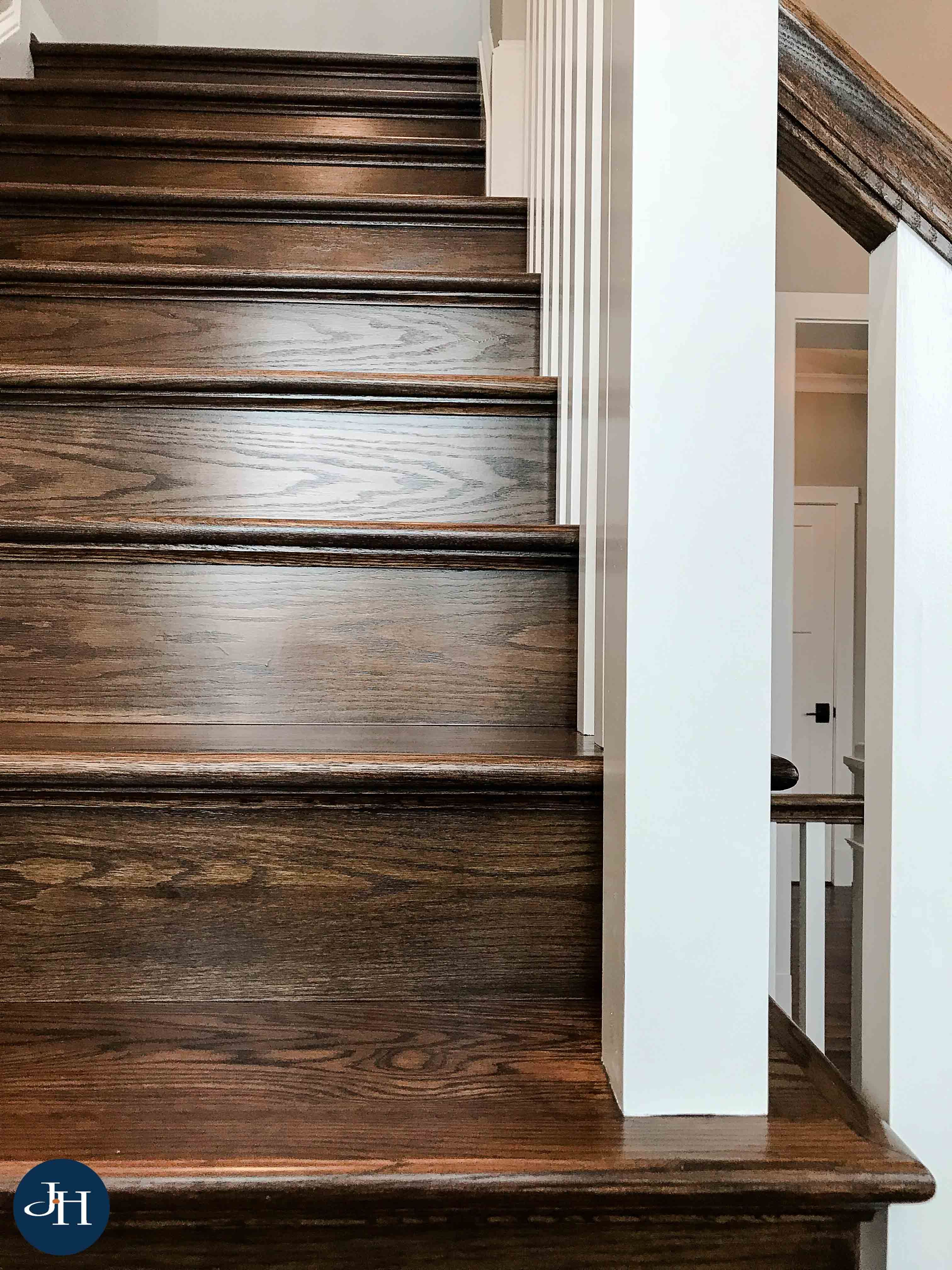 J. Hall Homes por J. Hall Homes en Washington Virginia