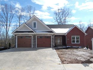 Tucker Home Builders, LLC por Tucker Home Builders, LLC en Johnson City-Bristol Tennessee