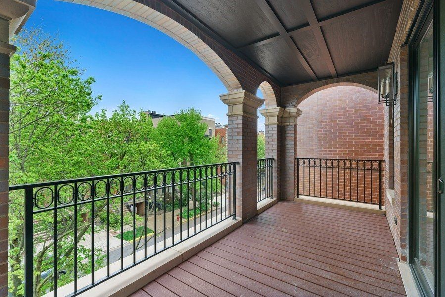 UNA Design and Build - Clarendon Hills, IL