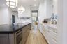casa en UNA Design and Build por UNA Design and Build