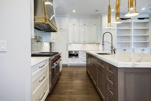 UNA Design and Build por UNA Design and Build en Chicago Illinois