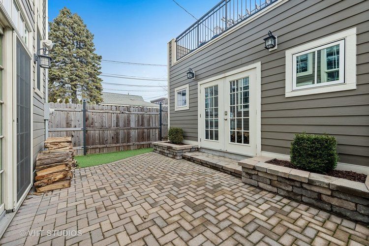 casa en UNA Design and Build por UNA Design and Build