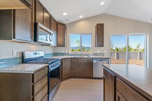 Montrose por Viking Construction en Spokane-Couer d Alene Idaho