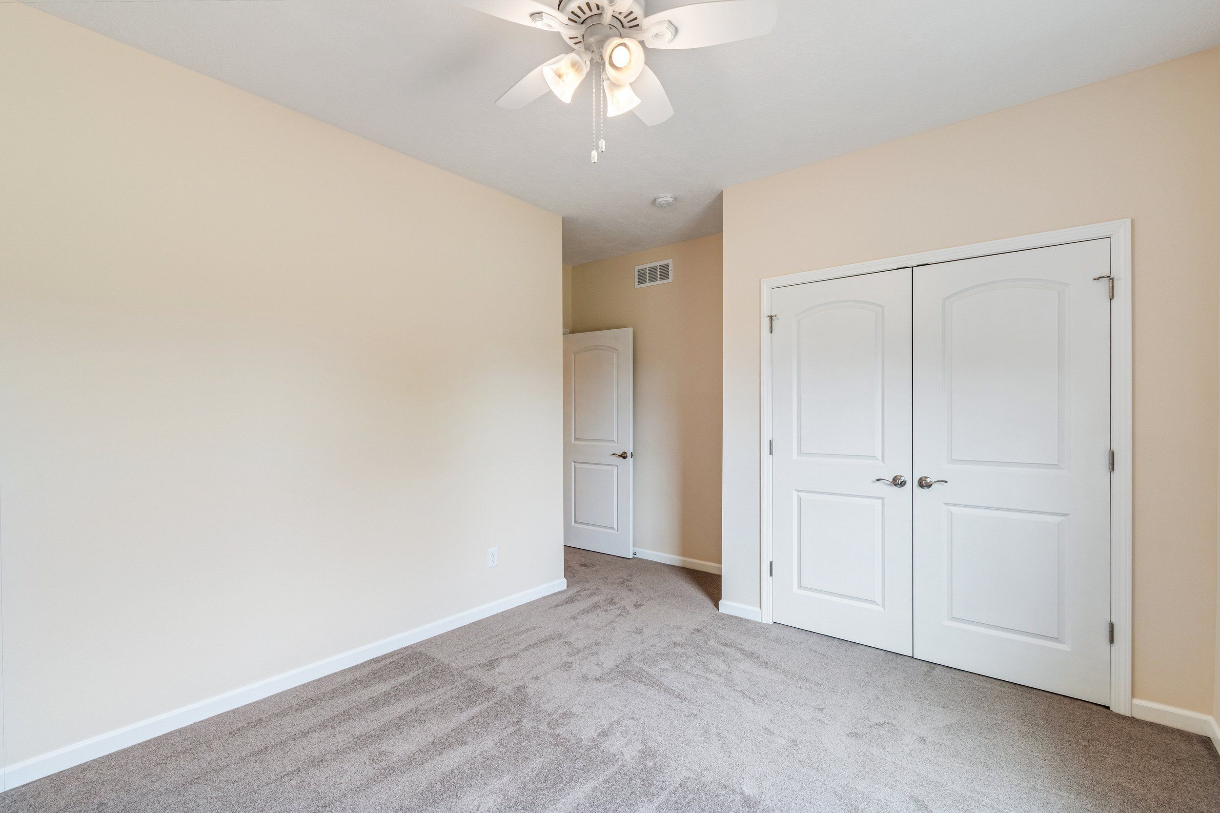 Walsh Homes, LLC por Walsh Homes, LLC en Cleveland Ohio