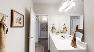 Mill Creek Trails por Colina Homes en Houston Texas