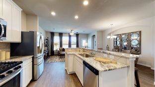 Mill Creek Trails por Colina Homes en Houston Texas