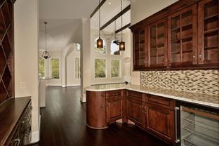 Sterling Classic Homes por Sterling Classic Homes en Houston Texas