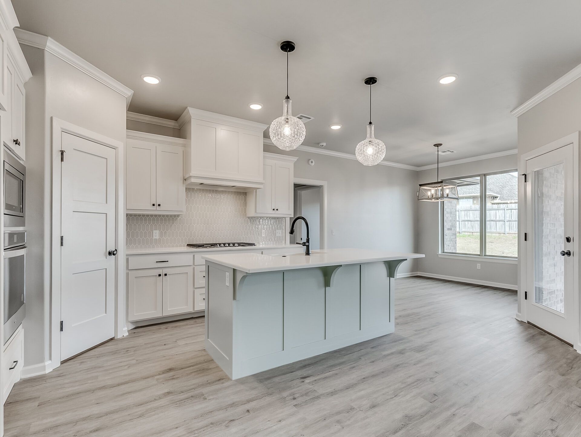 Oklahoma City, OK 73160