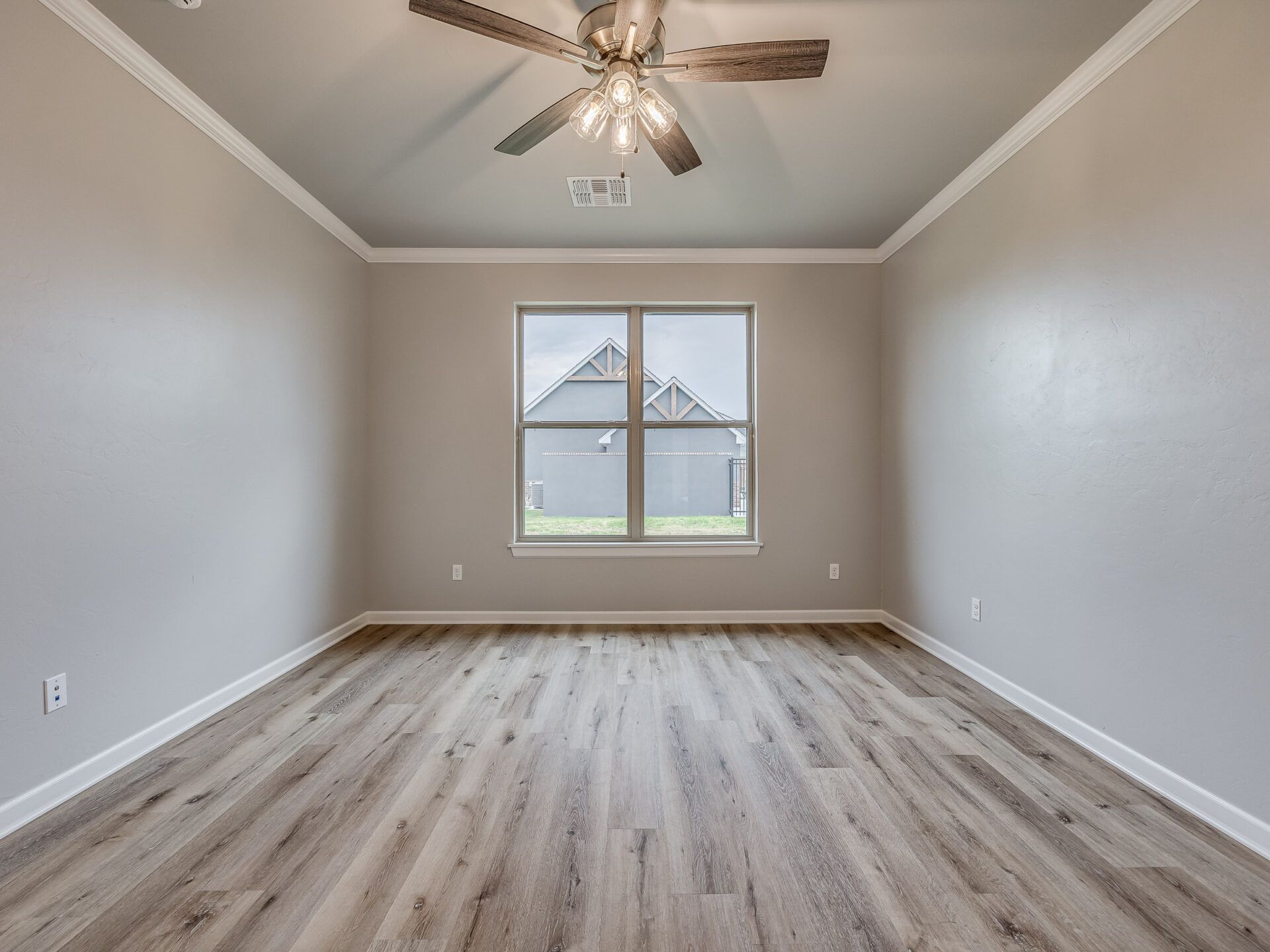 Oklahoma City, OK 73160