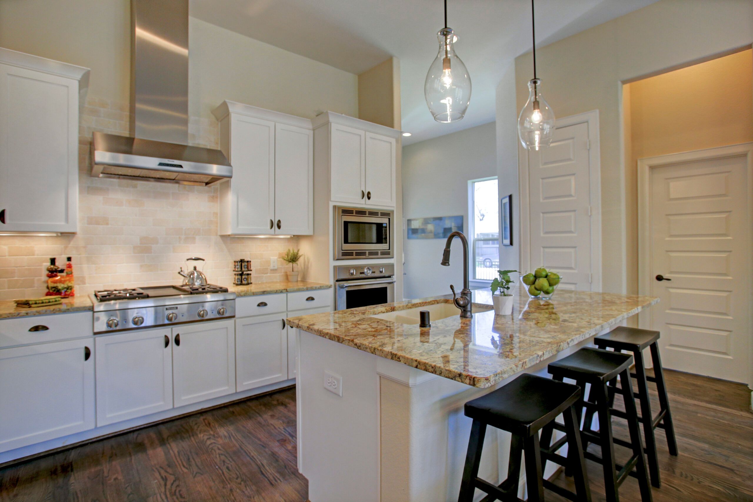 Beacon Builders - Houston, TX