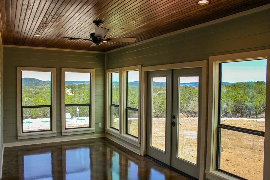 casa en Hill Country Classics Custom Homes por Hill Country Classics Custom Homes