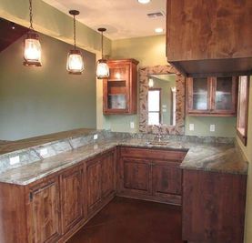 Hill Country Classics Custom Homes por Hill Country Classics Custom Homes en San Antonio Texas