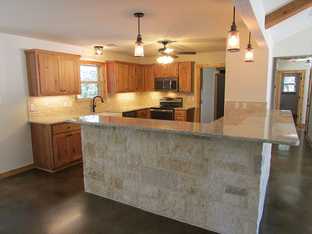 Hill Country Classics Custom Homes por Hill Country Classics Custom Homes en San Antonio Texas
