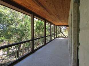 Hill Country Classics Custom Homes por Hill Country Classics Custom Homes en San Antonio Texas