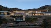 casa en Crown Canyon por Bedbrock Developers