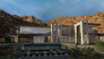 casa en Crown Canyon por Bedbrock Developers