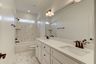 casa en Larry Powell Builders por Larry Powell Builders
