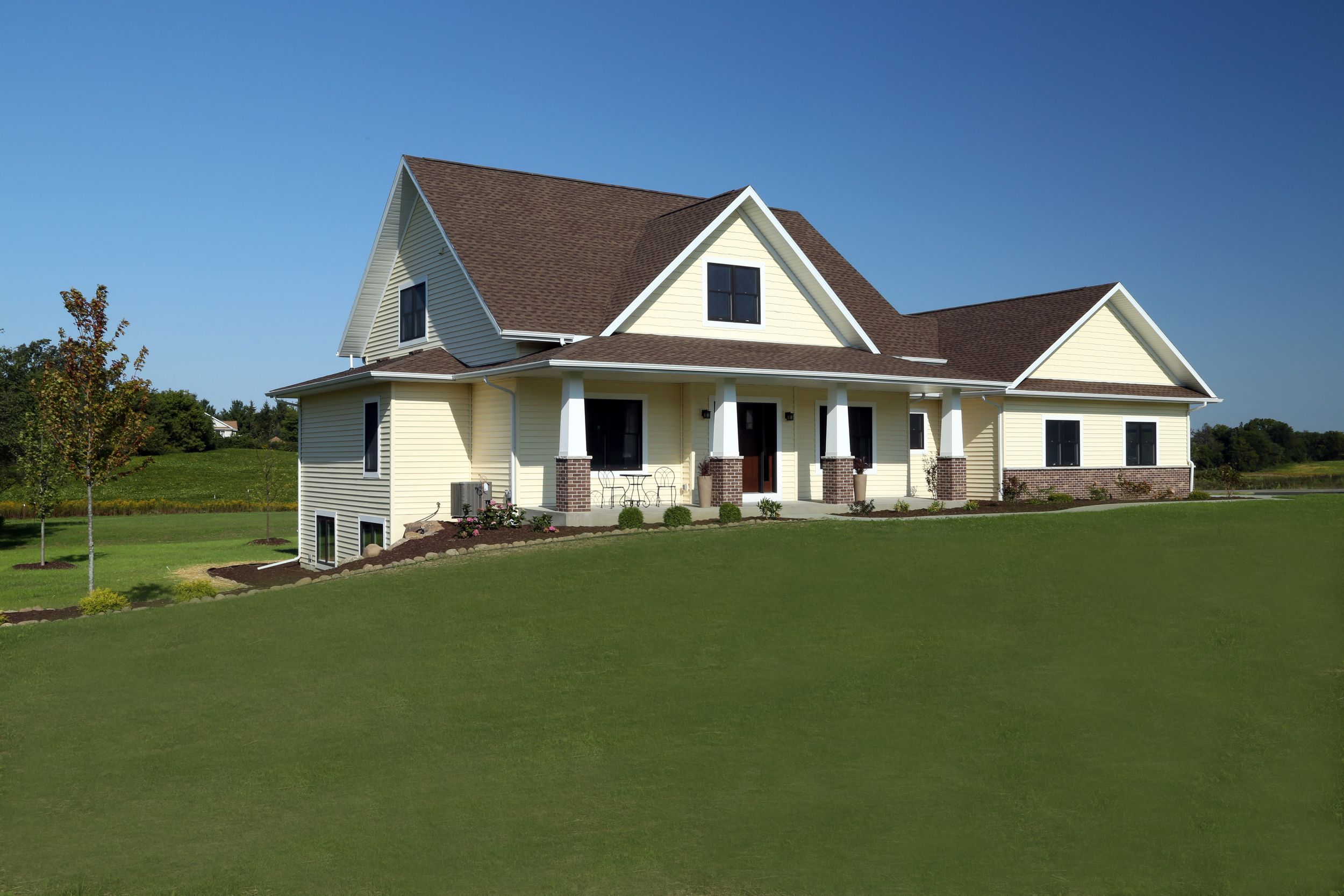 casa en Crown Point Builders por Crown Point Builders