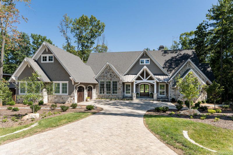 Luxury Custom Home Builder Asheville Buchanan Construction por Buchanan Construction LLC en Asheville North Carolina
