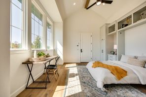 18717 Selah Way (Plan Unknown)