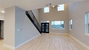 Kenwood Homes por Kenwood Homes en Austin Texas