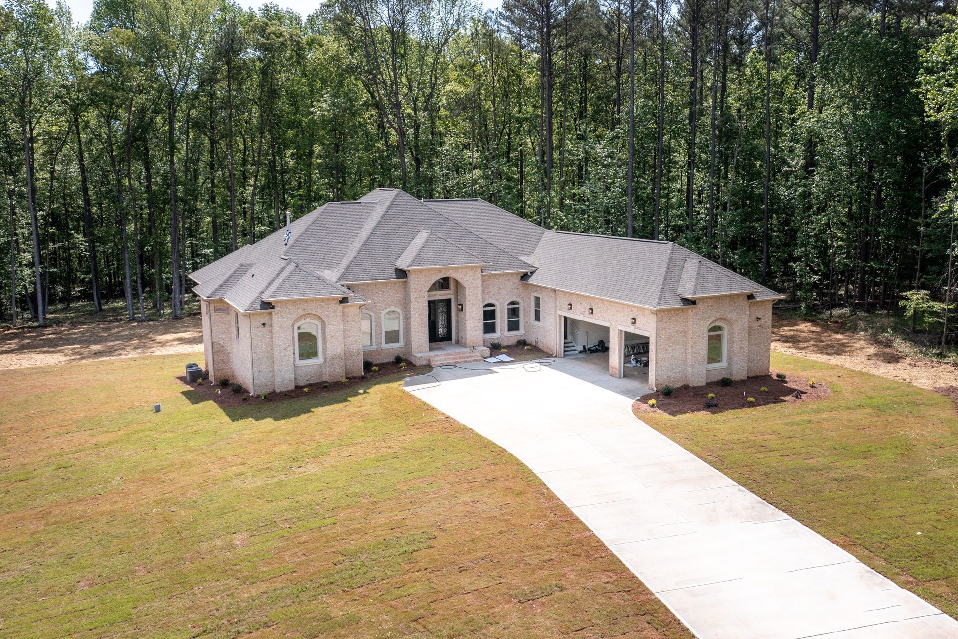 casa en Jeff Davis Plantation por Findo Homes & Communities, Inc.