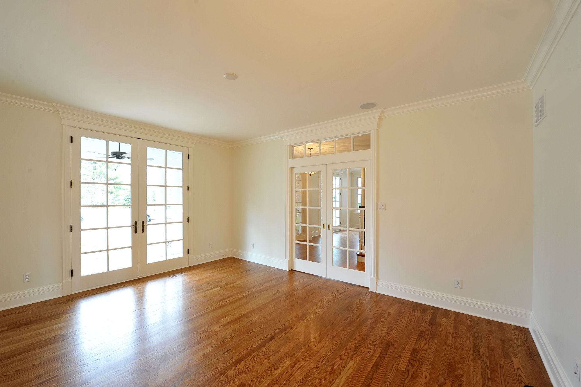 casa en DH Custom Homes, Inc. por DH Custom Homes, Inc.