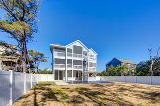 Croatan Custom Homes por Croatan Custom Homes en Outer Banks North Carolina