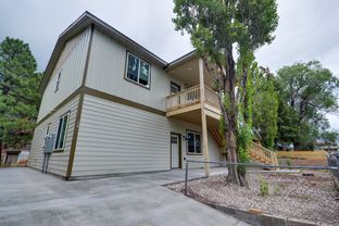 Mountain Town Homes por Mountain Town Homes en Flagstaff Arizona