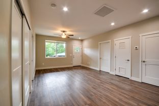 Mountain Town Homes por Mountain Town Homes en Flagstaff Arizona
