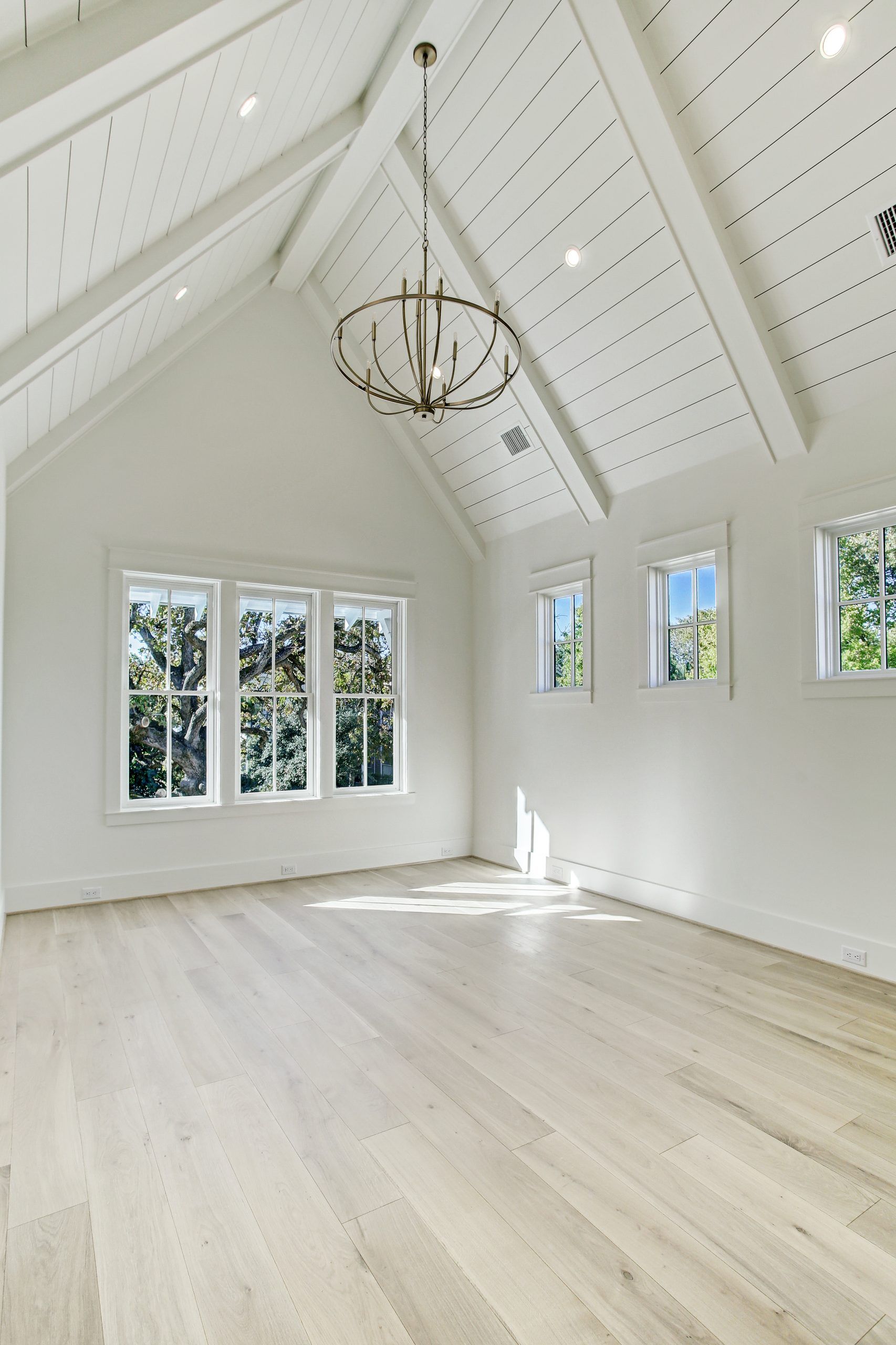 casa en L&B Limited, LLC. por L&B Limited, LLC.