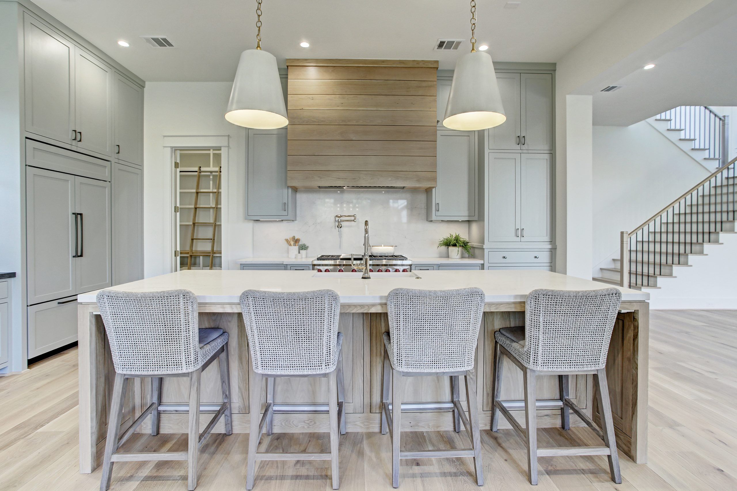 L&B Limited, LLC. - : Houston, TX