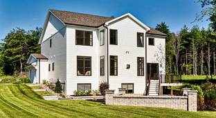 Harmon Grove por Amedore Homes en Albany-Saratoga New York