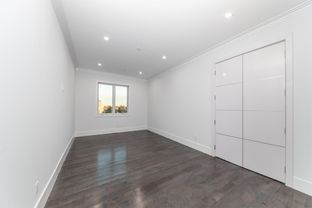 Plan Unknown - Skyline Development Corp: Long Beach, New York - Skyline Development Corp