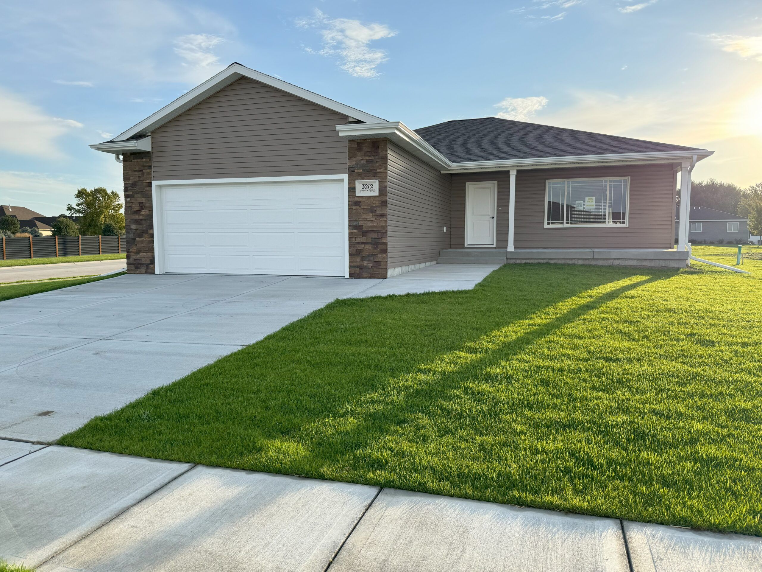 Grand Island, NE 68803