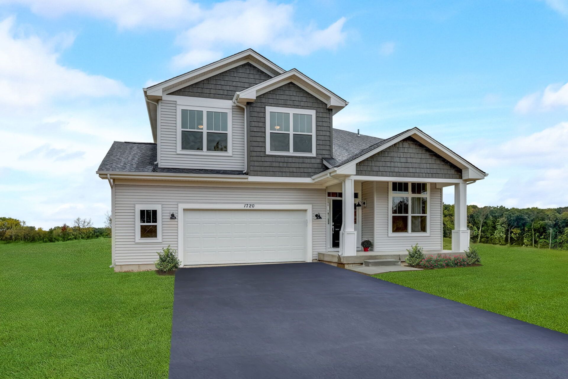 437 E Becker Sycamore Il. Sycamore, IL 60178