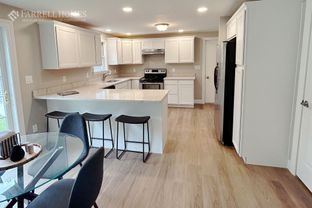 Farrell Homes Corp por Farrell Homes Corp en Albany-Saratoga New York
