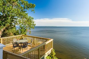 Croatan Custom Homes por Croatan Custom Homes en Outer Banks North Carolina